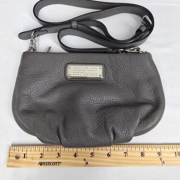MARC JACOBS GRAY MINI CROSSBODY BAG WORKWEAR PEBBLED LEATHER MODEL: M0009470 - Picture 15 of 16